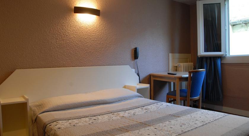 hotel-de-bretagne-rooms-2