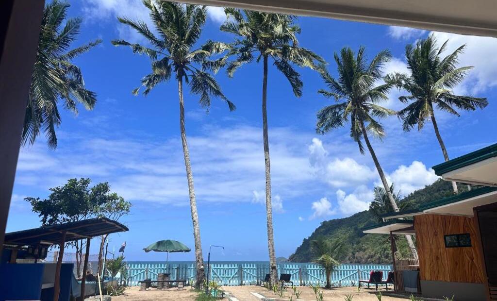 Outdoor dining area facing the sea